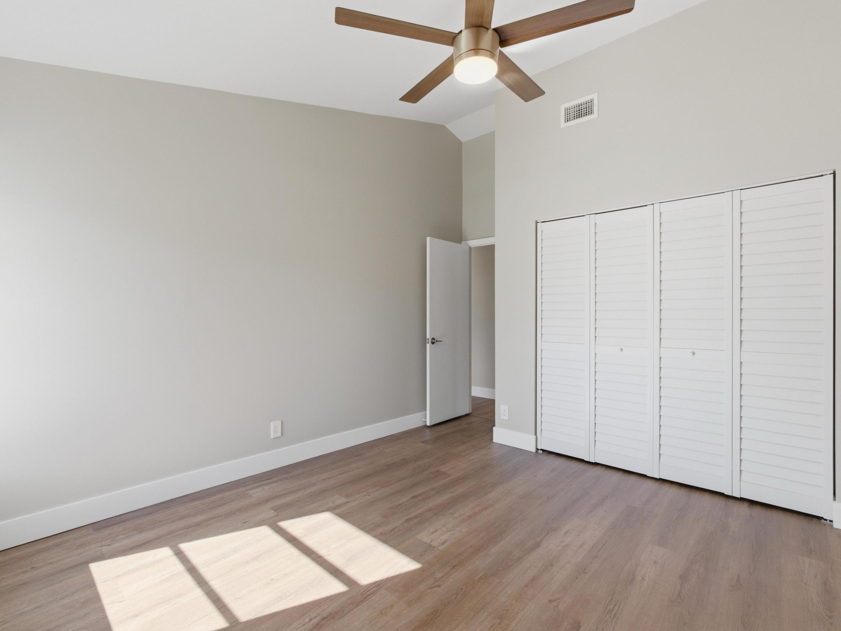7838 Sunflower Drive