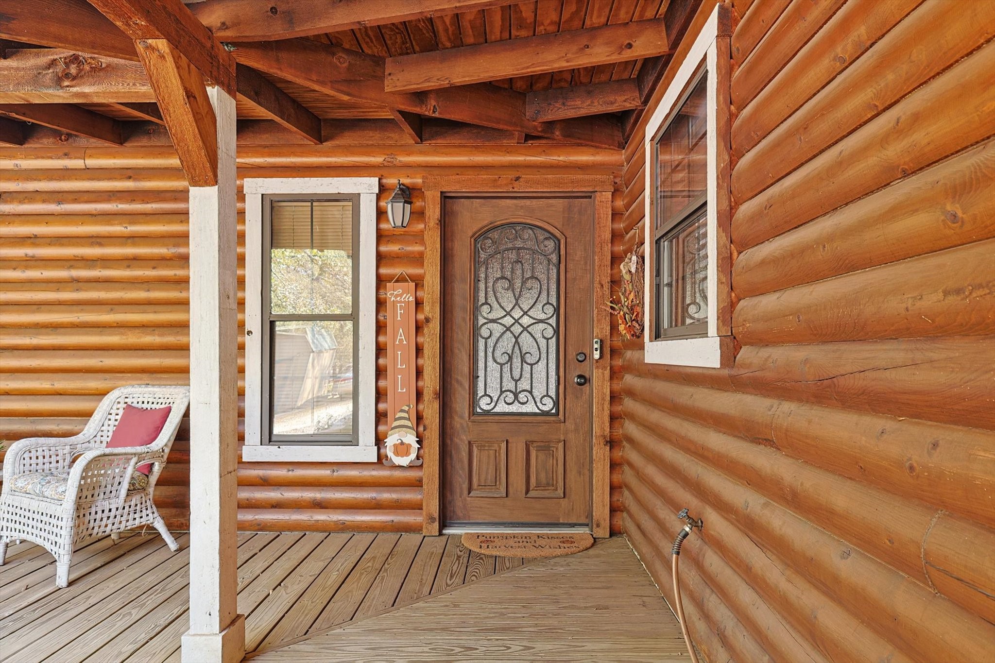 912 Jarvis Lane
