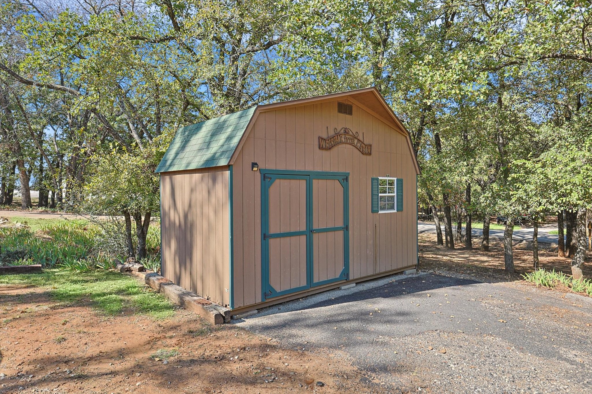 912 Jarvis Lane