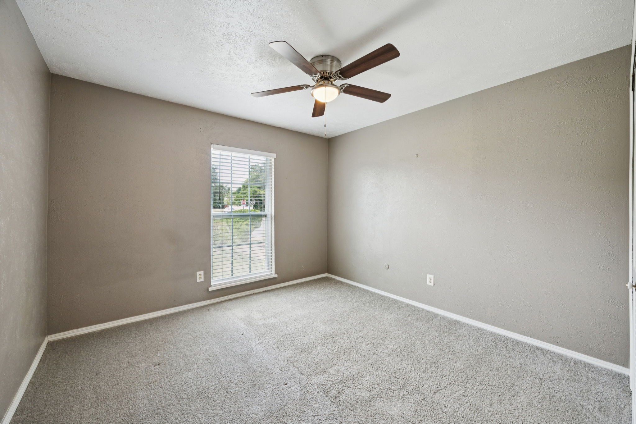 4101 Longstraw Drive