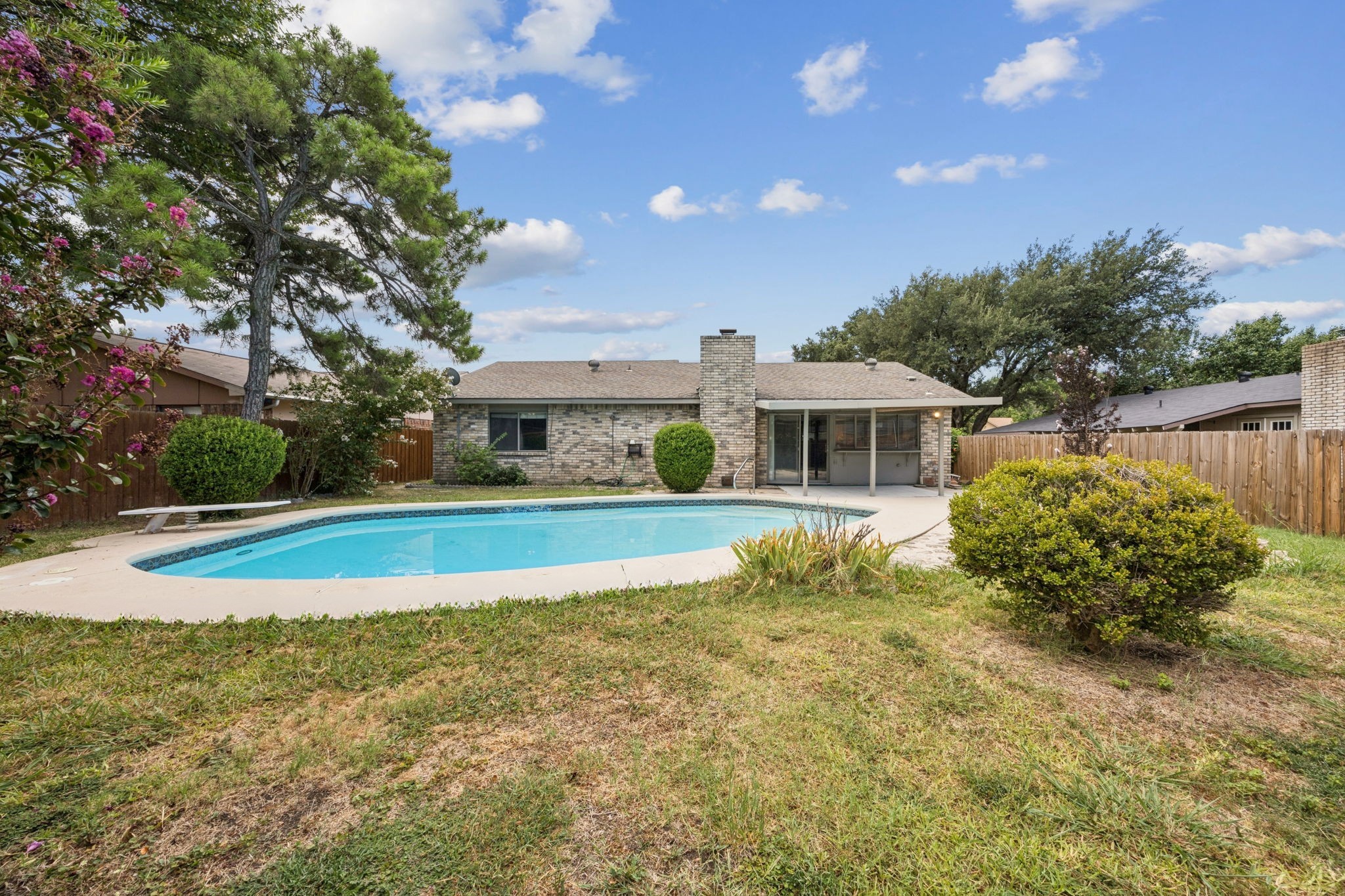 4101 Longstraw Drive