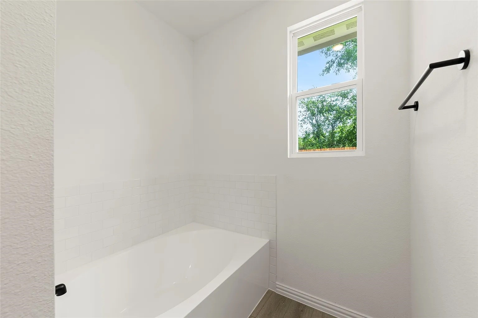 2121 Williams Road