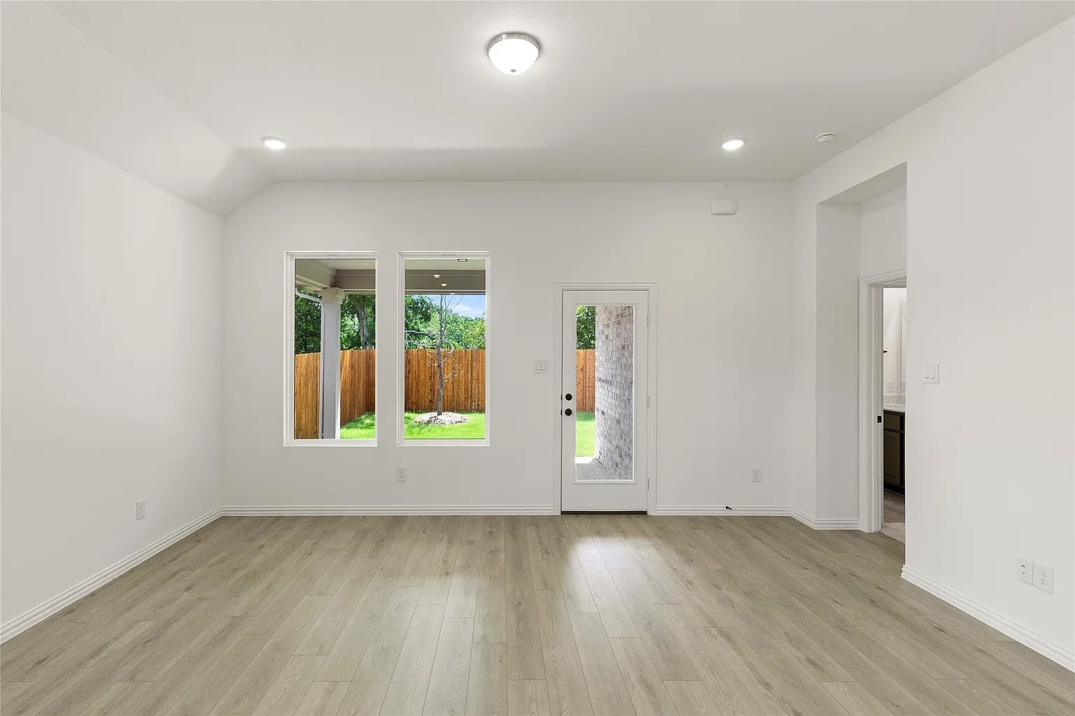 2121 Williams Road