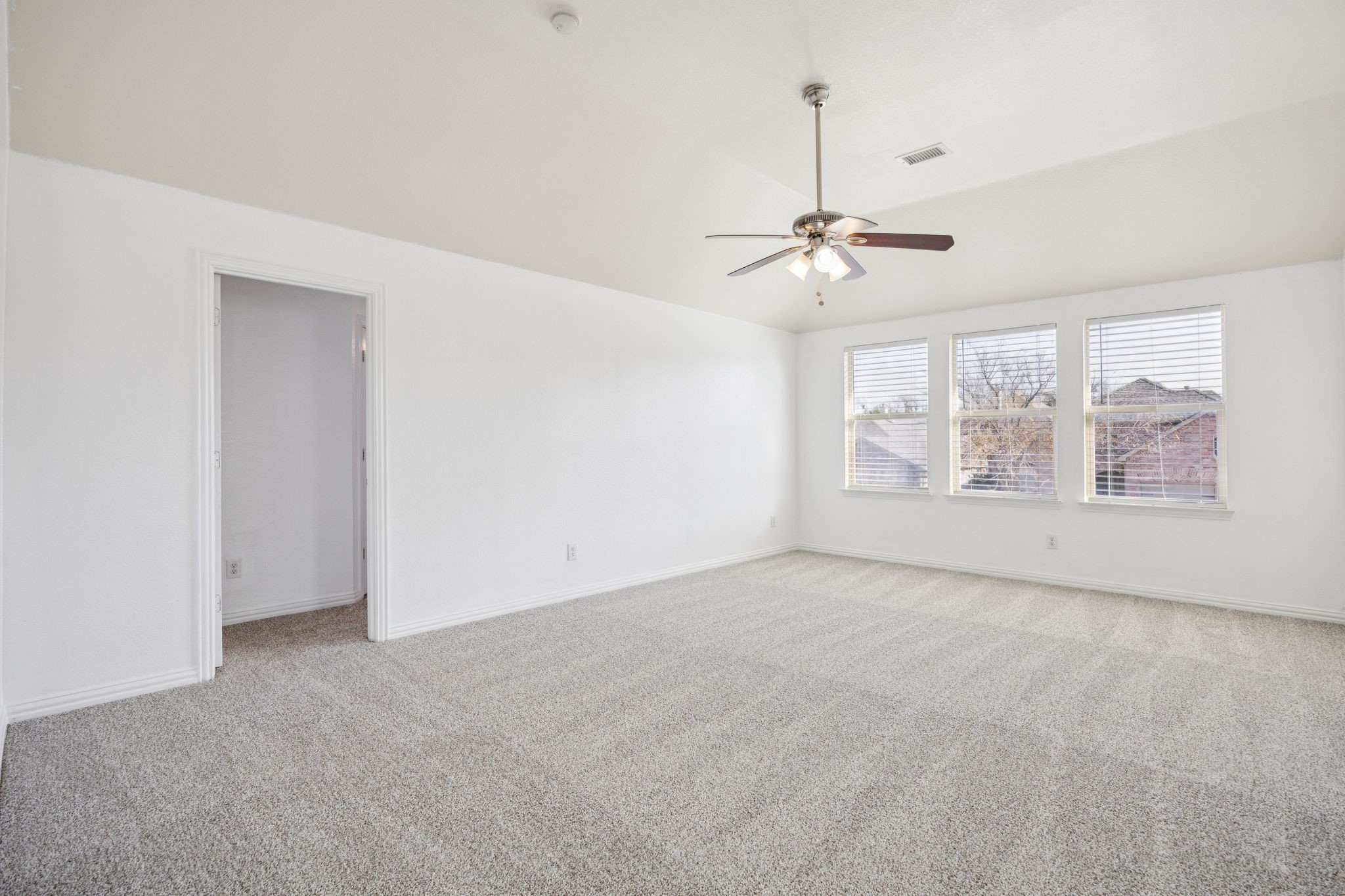 301 Highland Park Lane