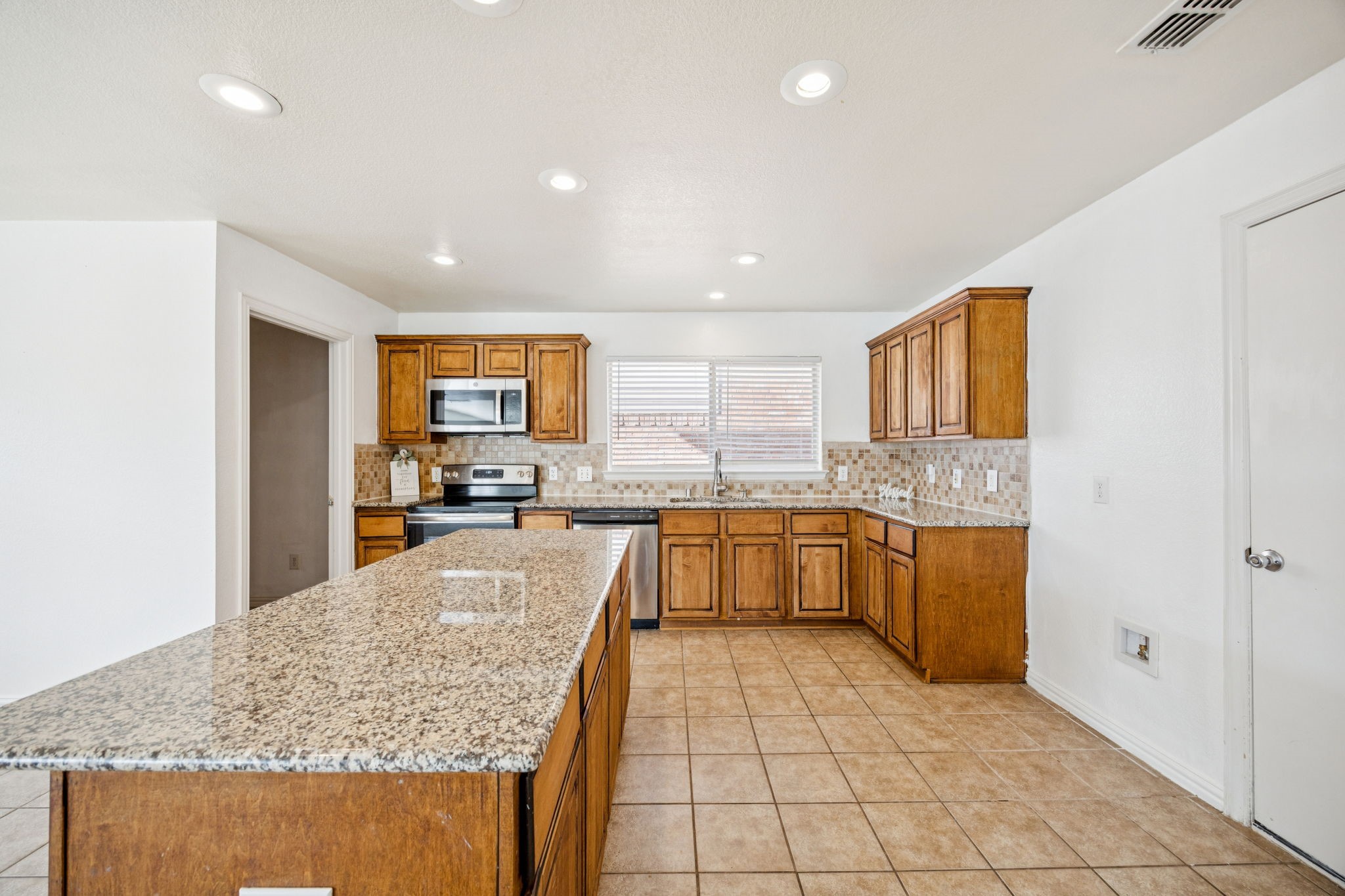 301 Highland Park Lane