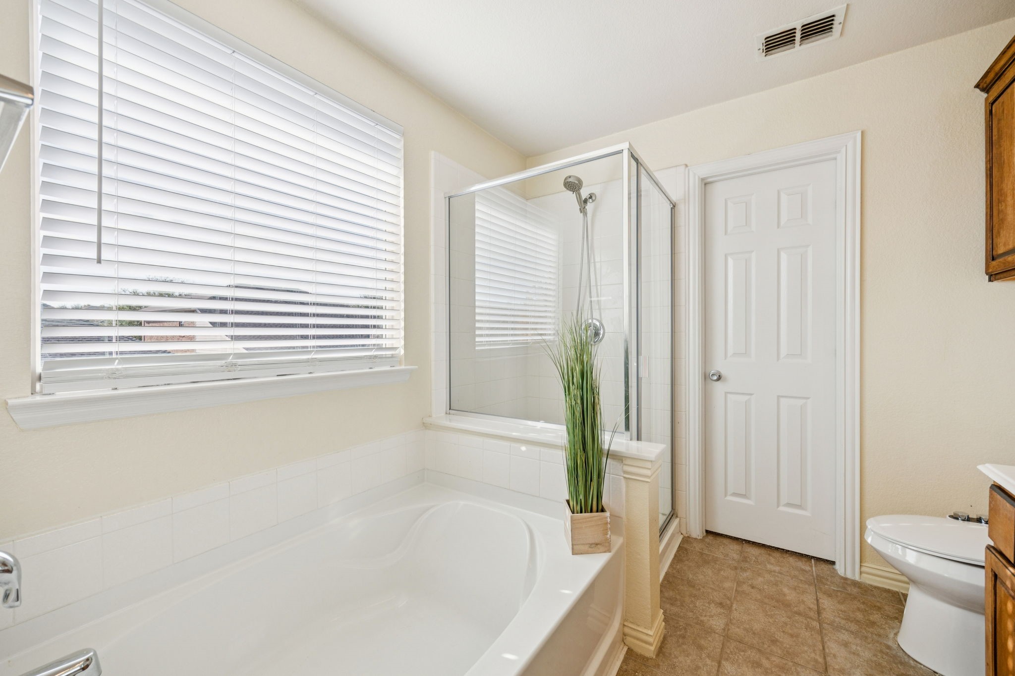 301 Highland Park Lane