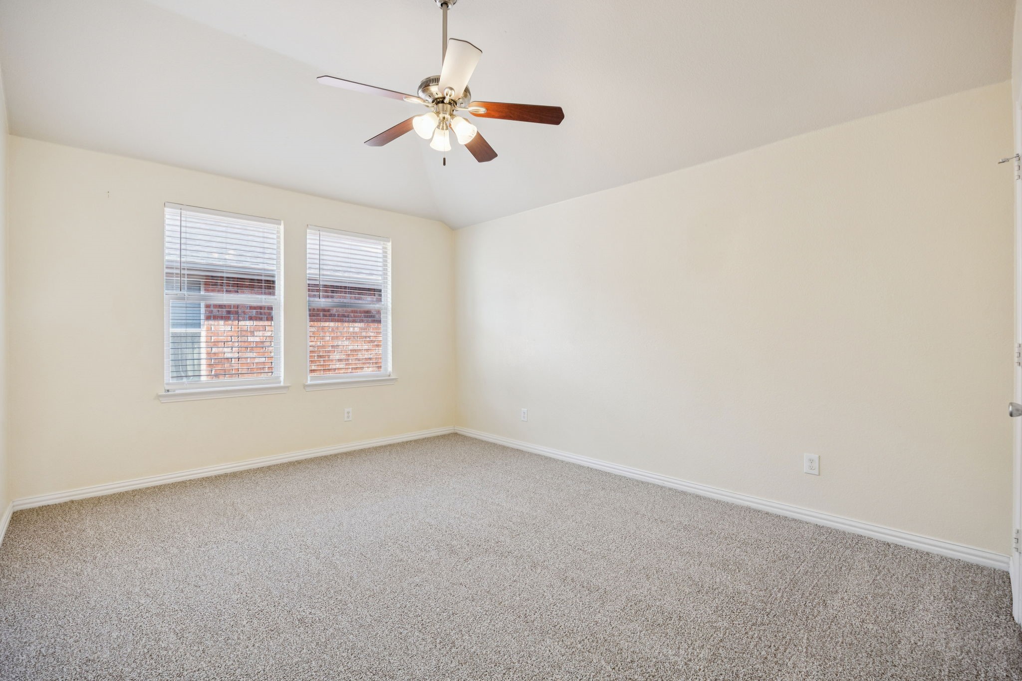 301 Highland Park Lane