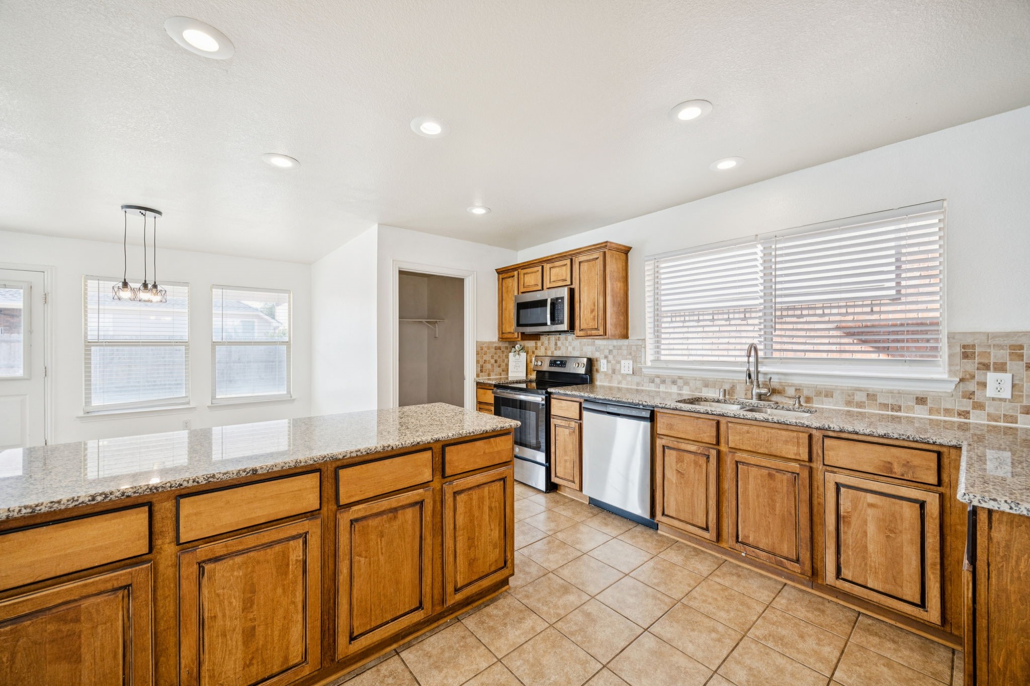 301 Highland Park Lane