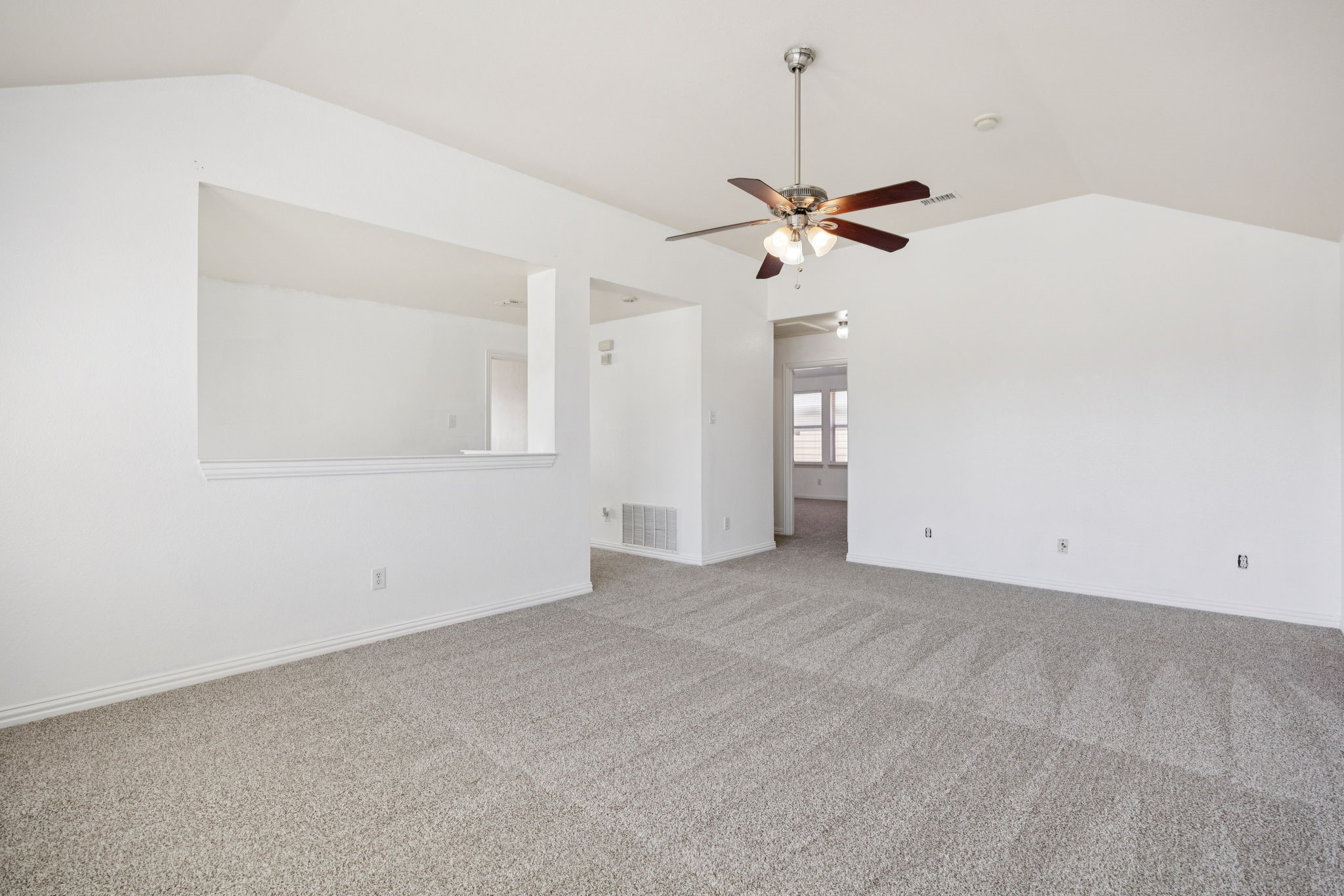 301 Highland Park Lane