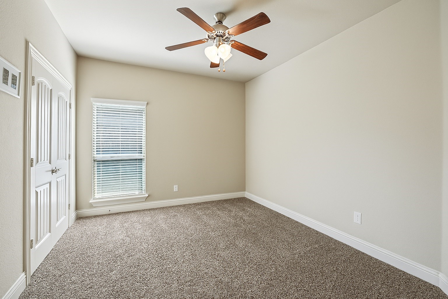 540 Winnetka Drive