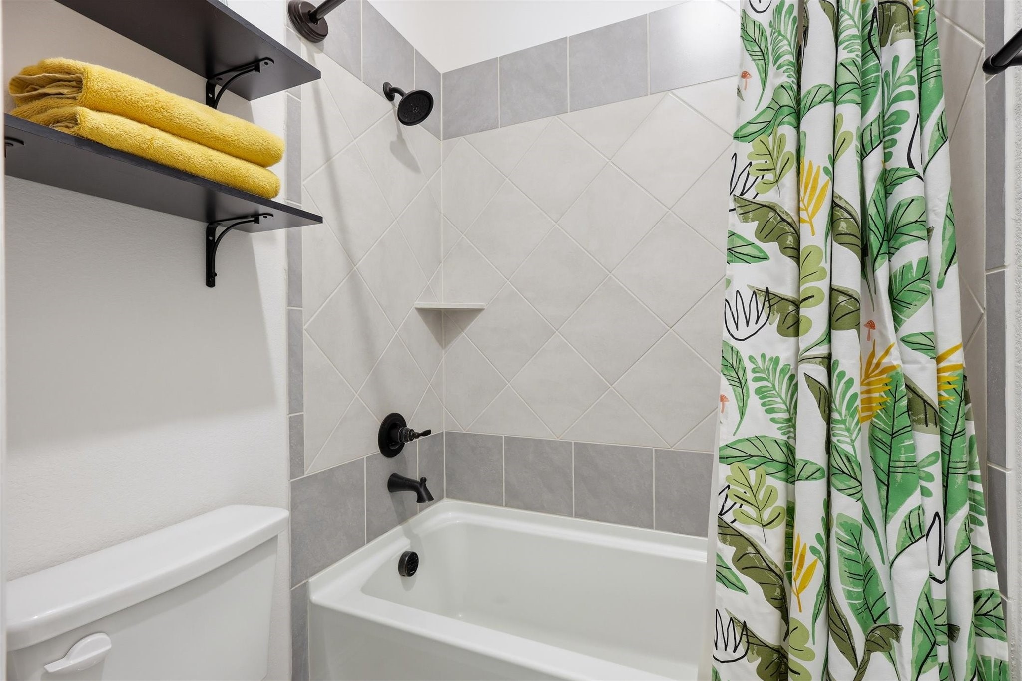 11300 Cedar Creek Drive