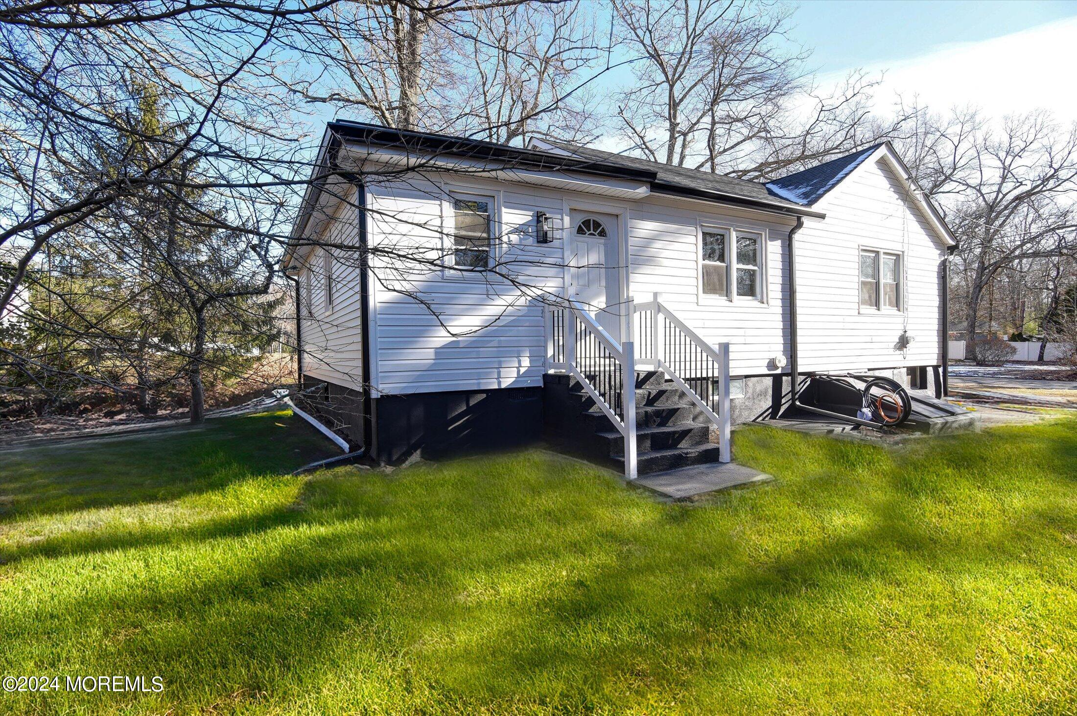 6 Willow Avenue