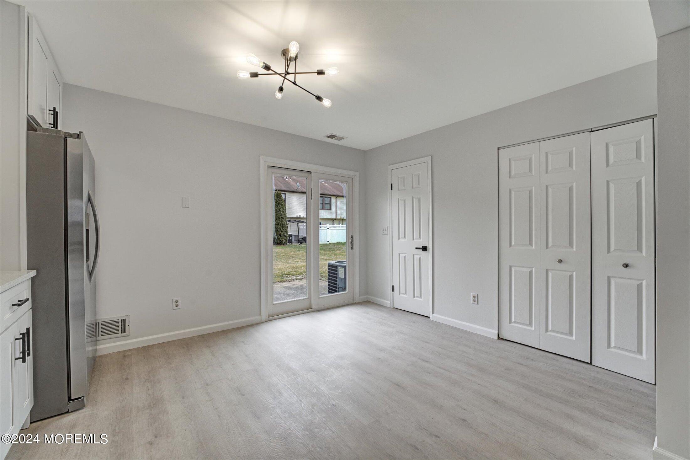 1032 Sawmill Road, 26
