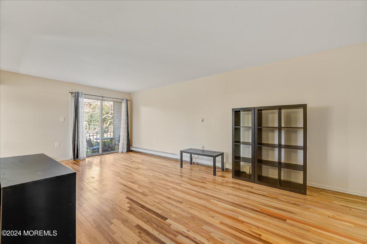 400 Cranbury Road, 15