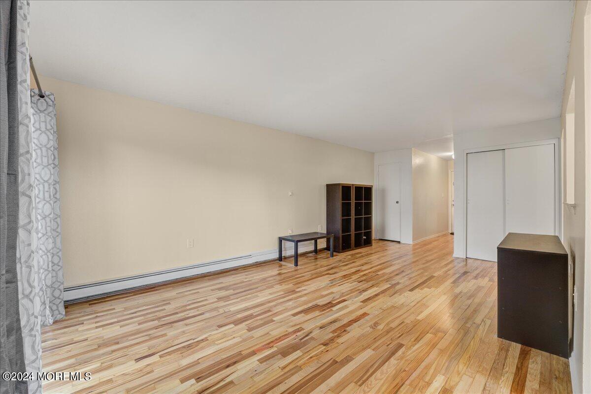 400 Cranbury Road, 15