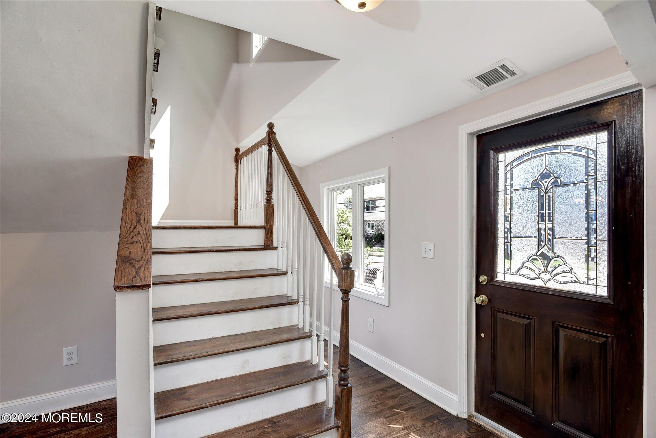 123 Ocean Avenue