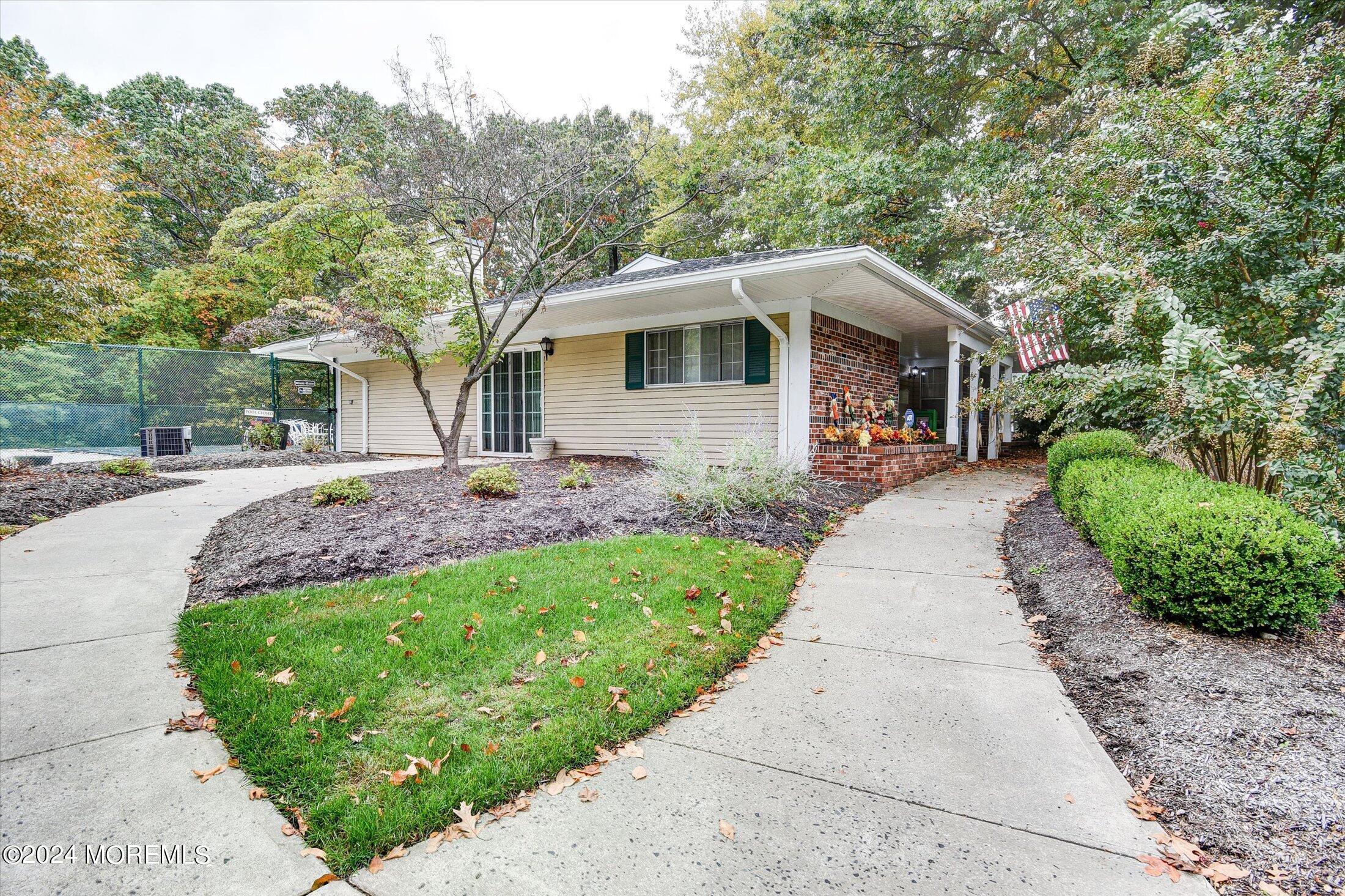 278 Palombi Court, 278