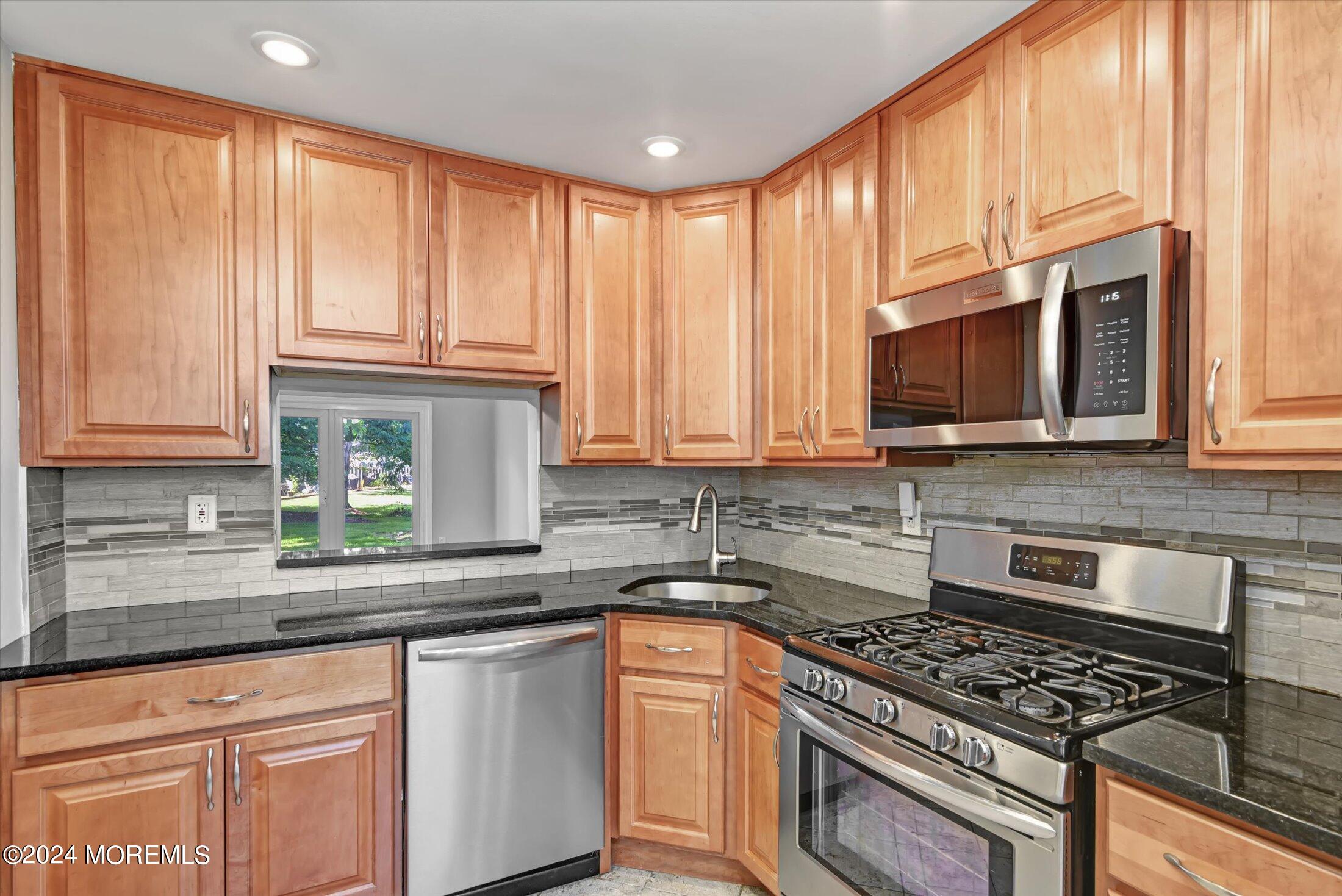 278 Palombi Court, 278