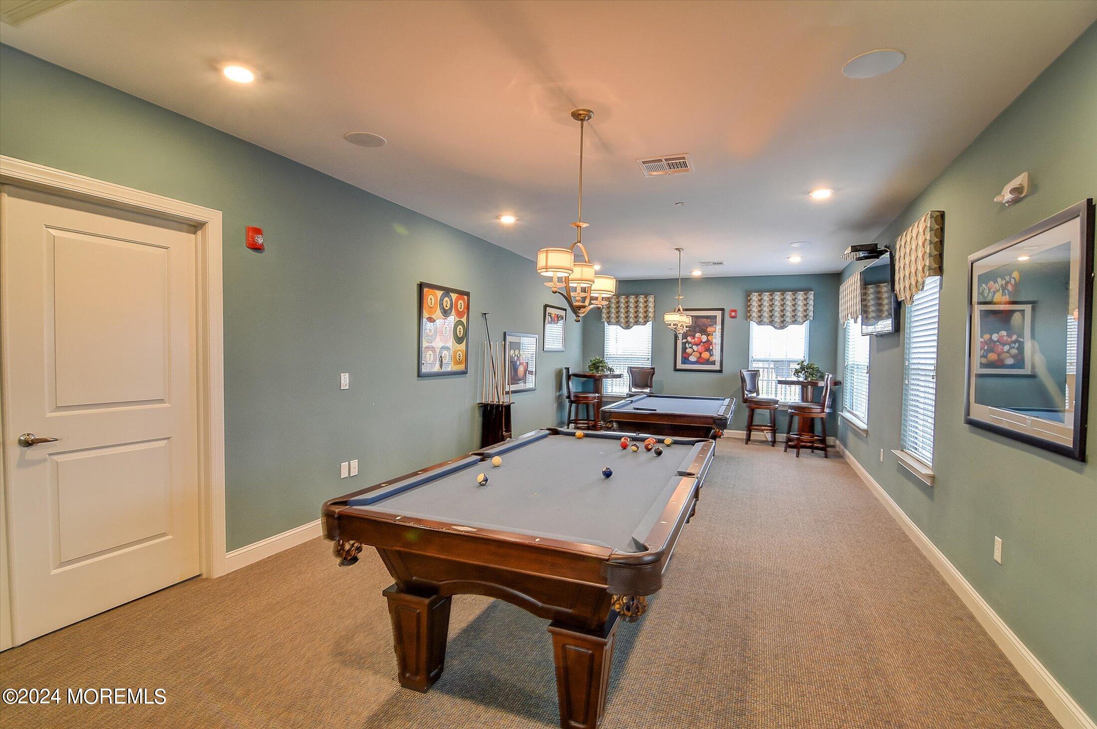 1703 Ridgeview Court, 1703