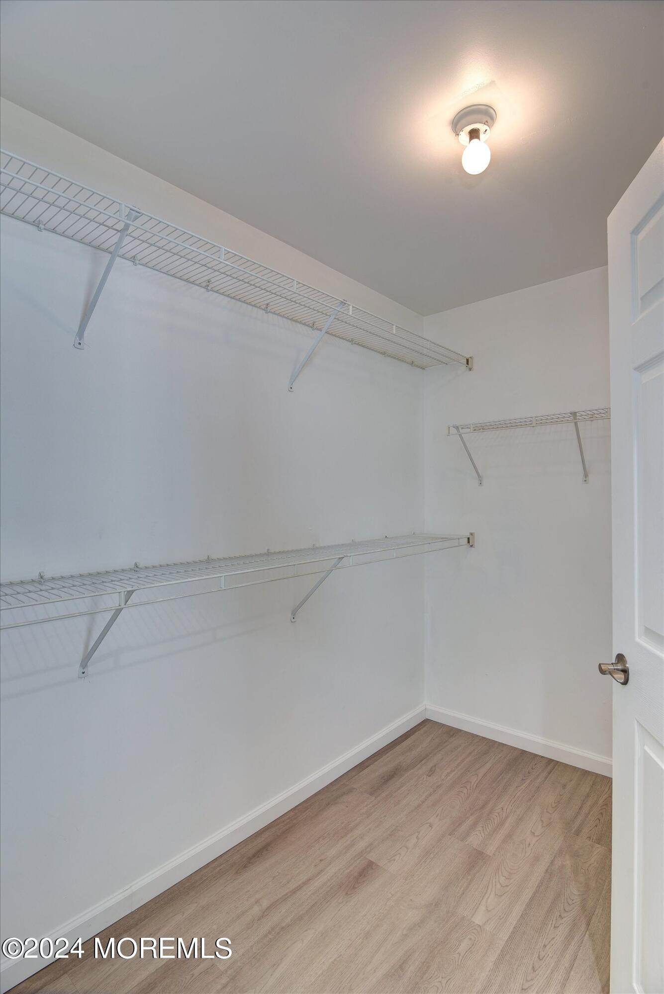 1703 Ridgeview Court, 1703