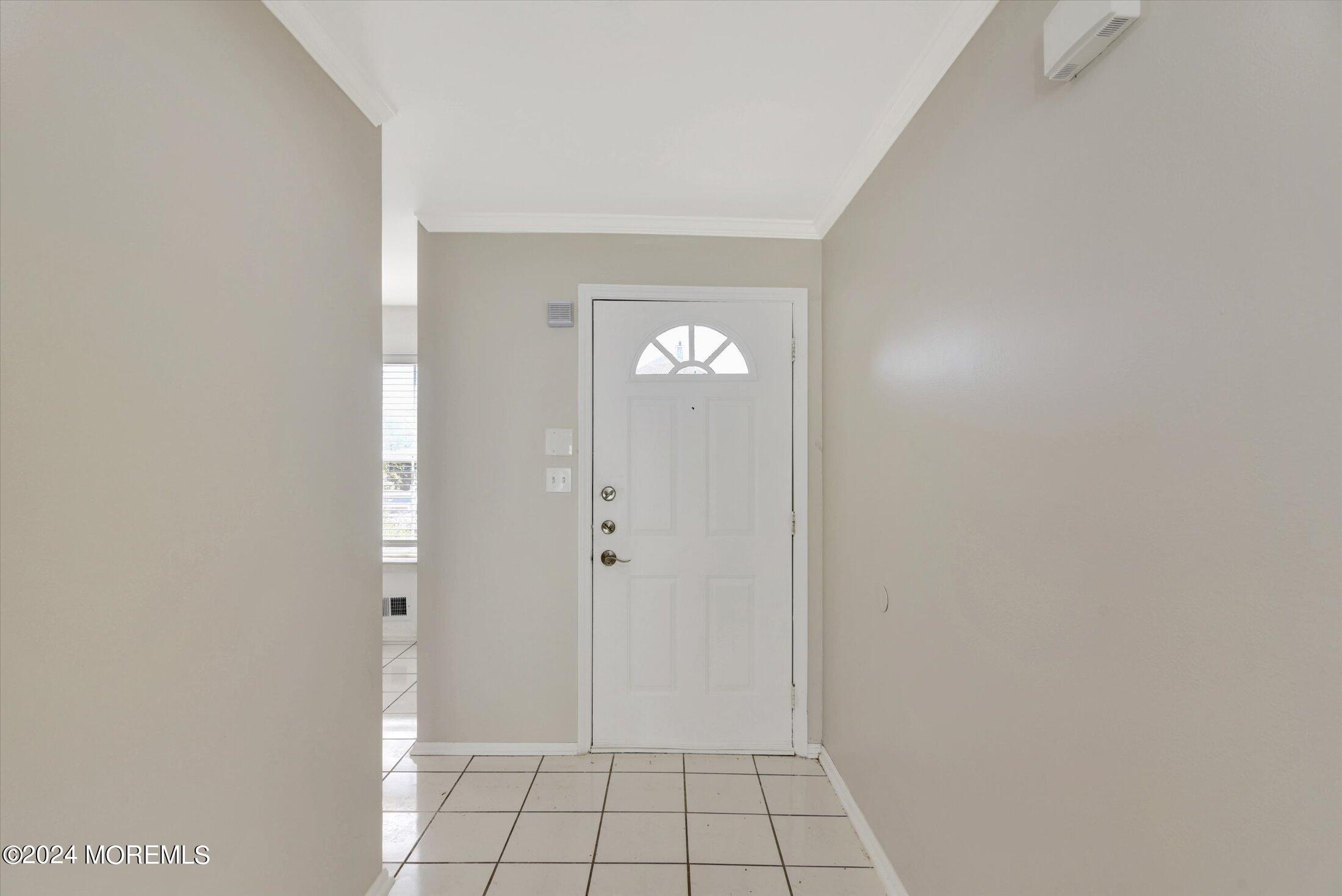 1703 Ridgeview Court, 1703