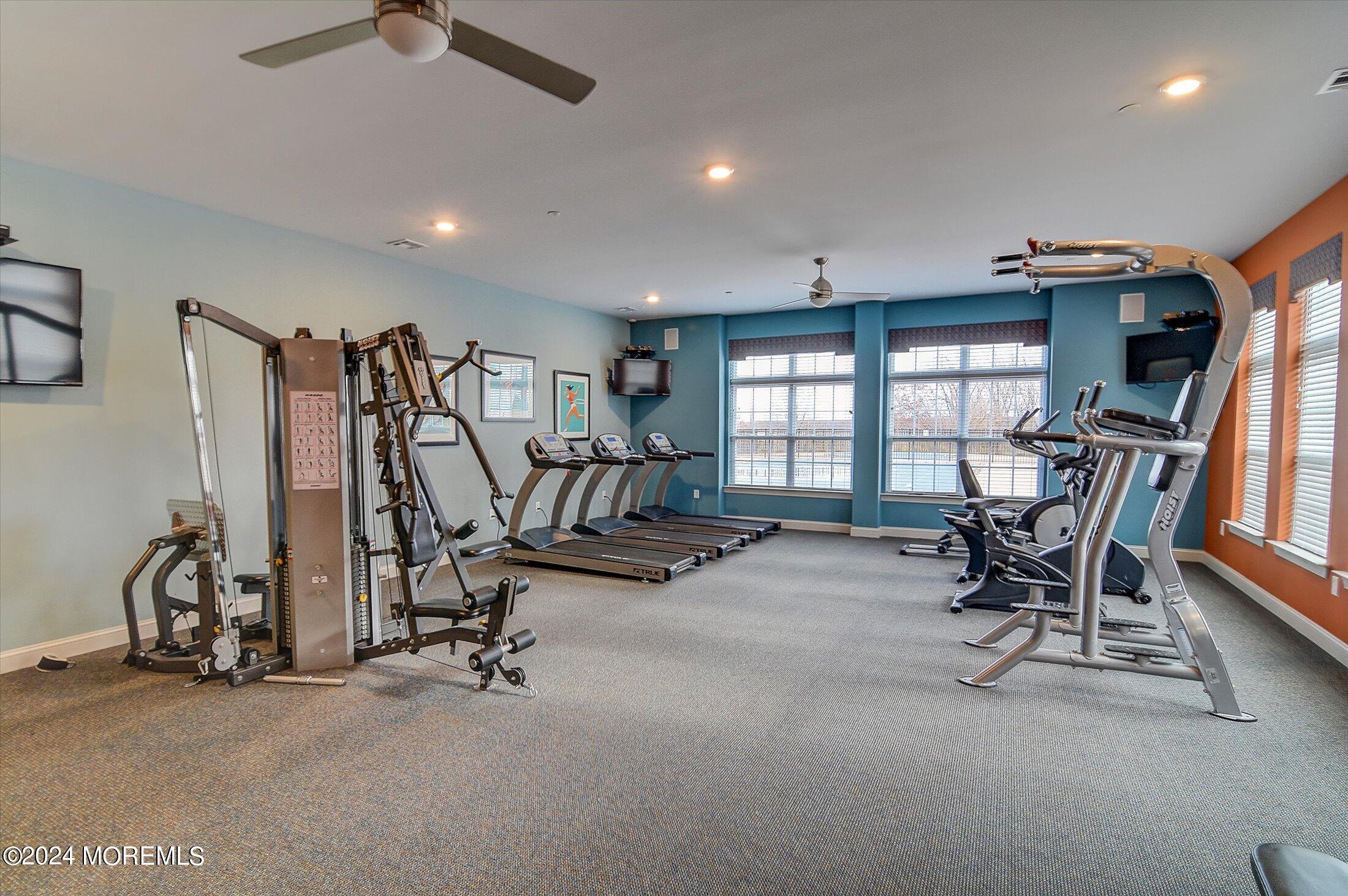 1703 Ridgeview Court, 1703