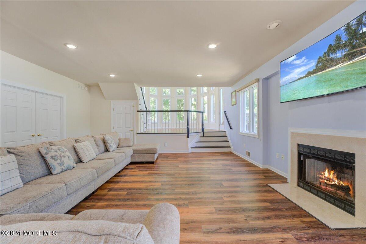 12 Shallow Brook Road