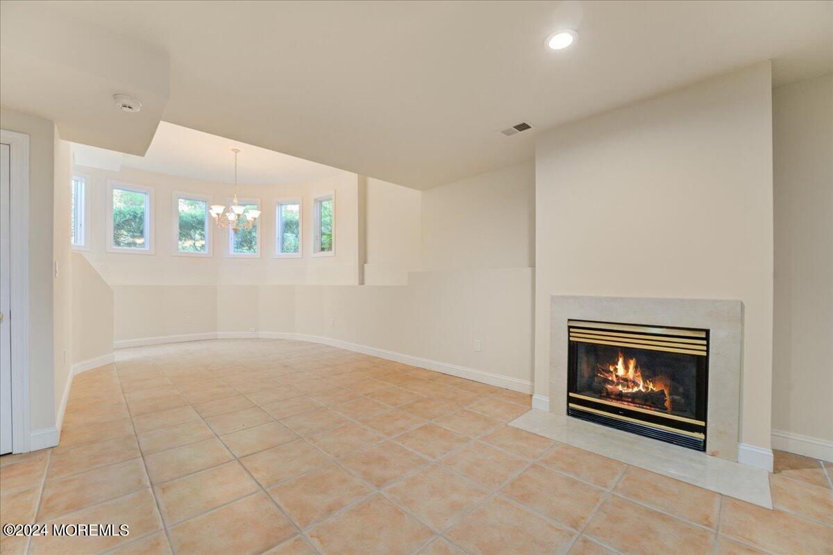 12 Shallow Brook Road