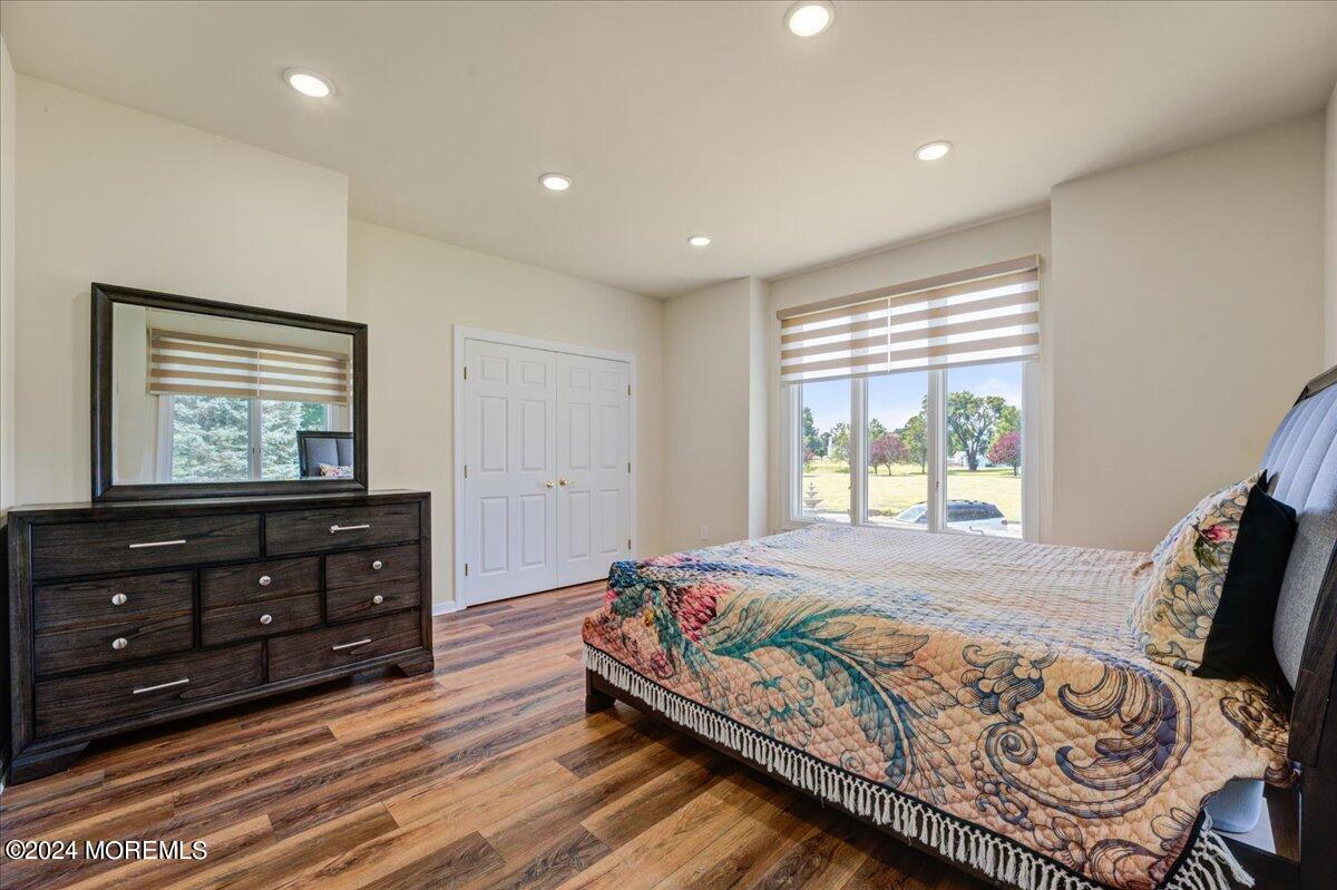 12 Shallow Brook Road