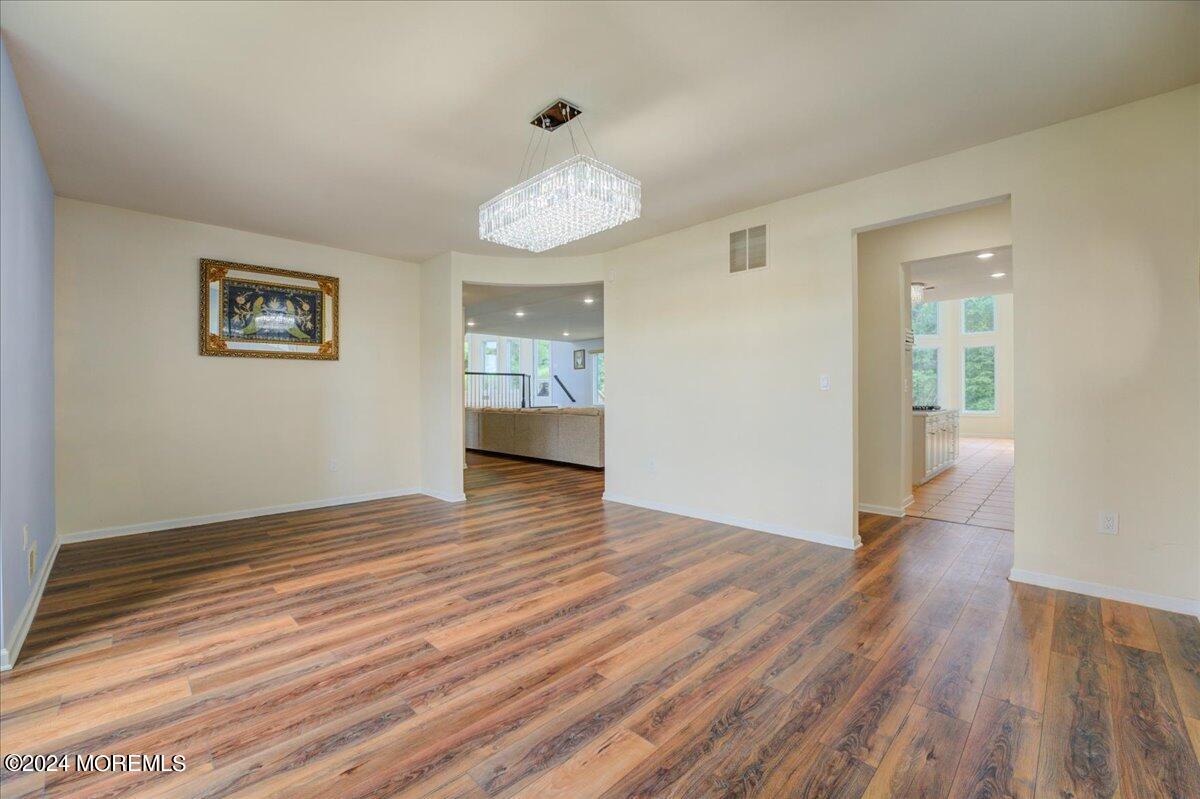 12 Shallow Brook Road