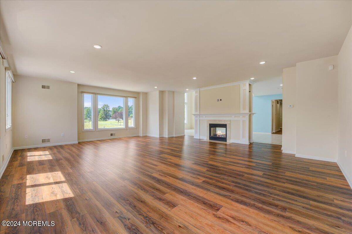 12 Shallow Brook Road