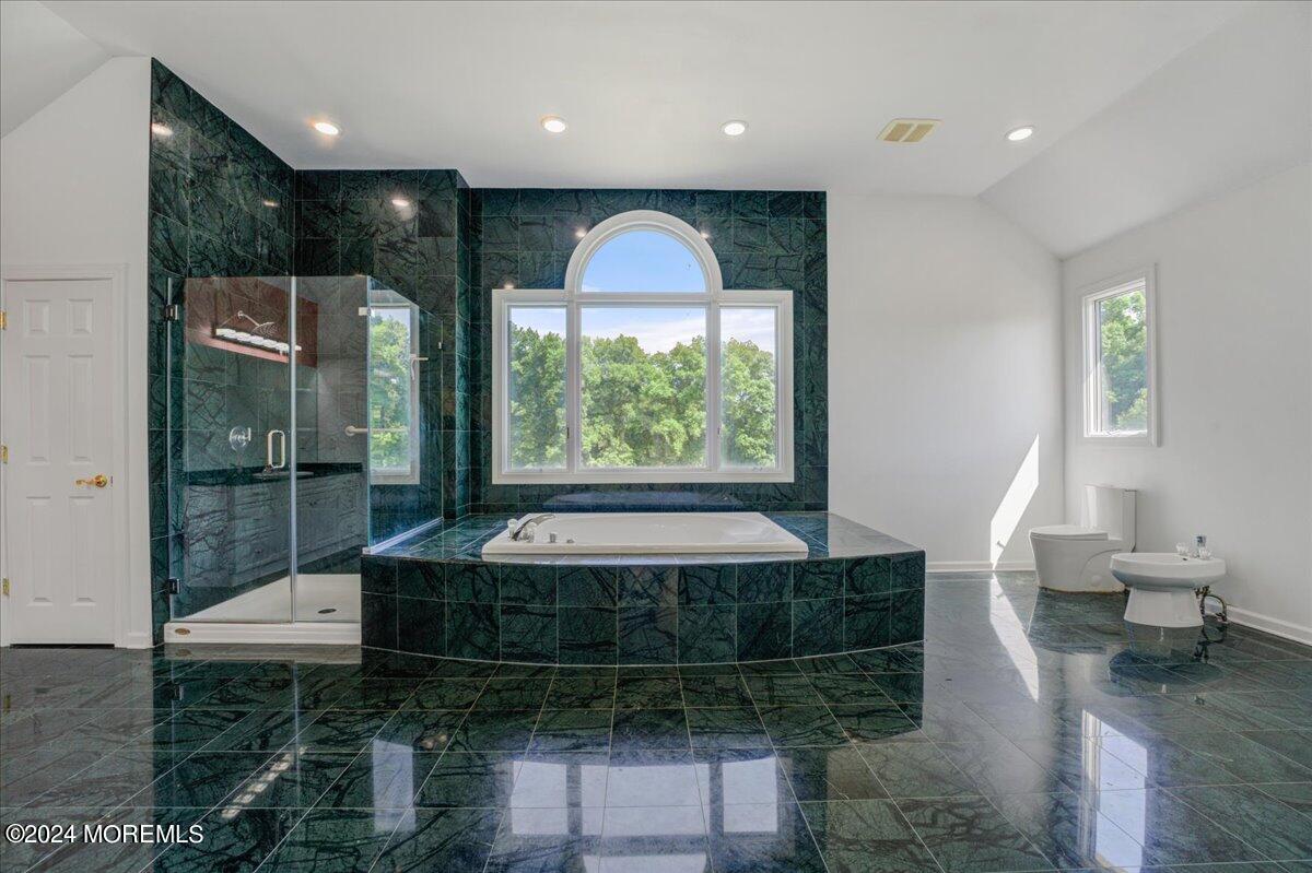 12 Shallow Brook Road