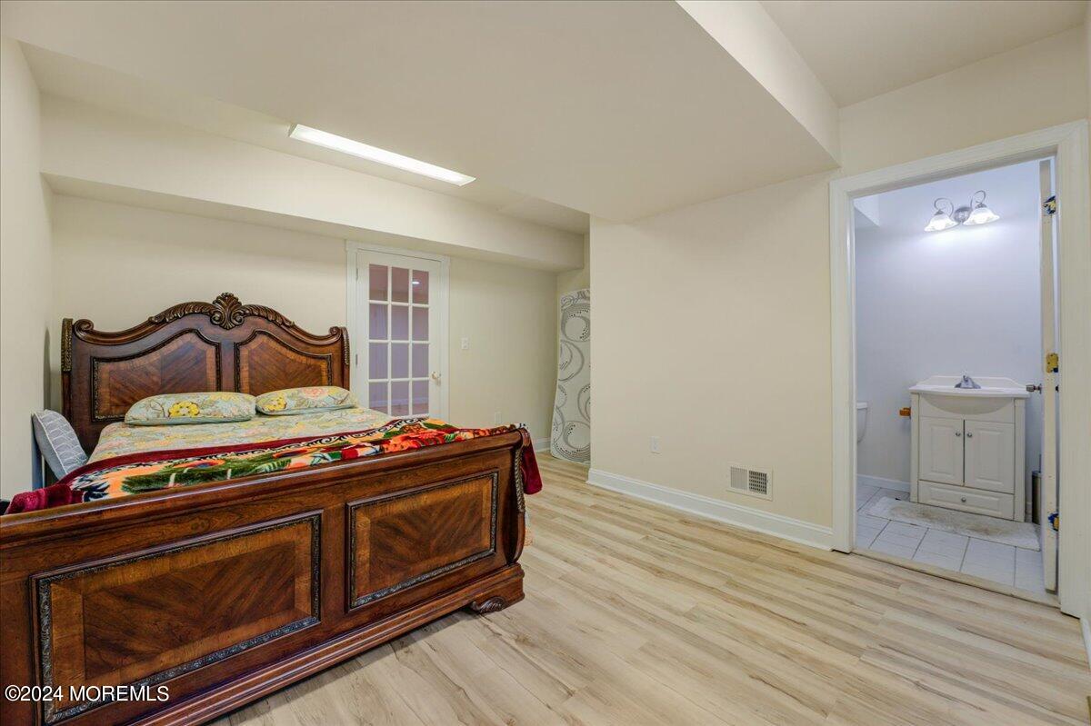 12 Shallow Brook Road