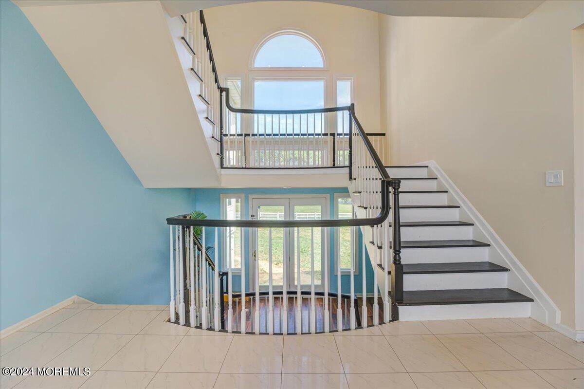 12 Shallow Brook Road