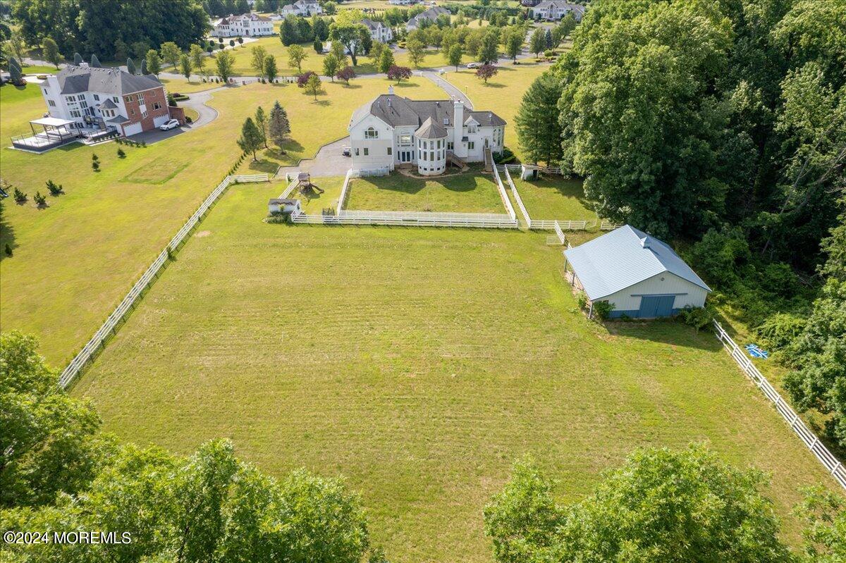 12 Shallow Brook Road