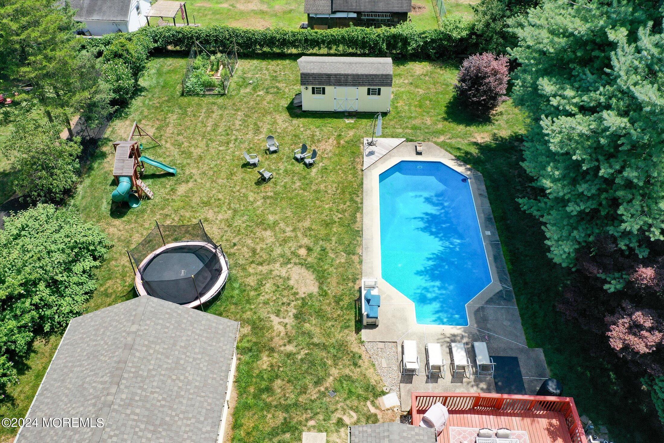 39 North Avenue