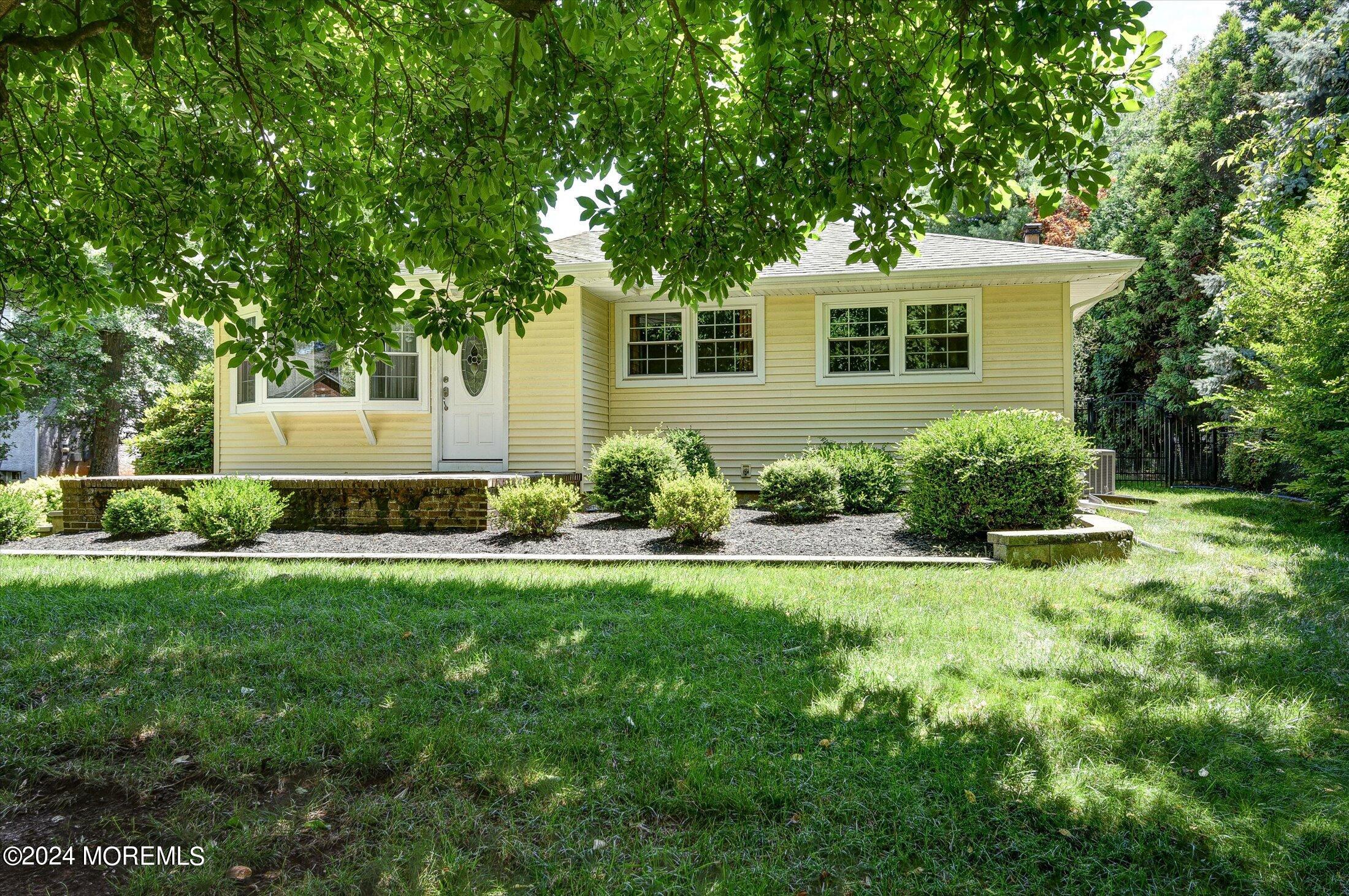 39 North Avenue