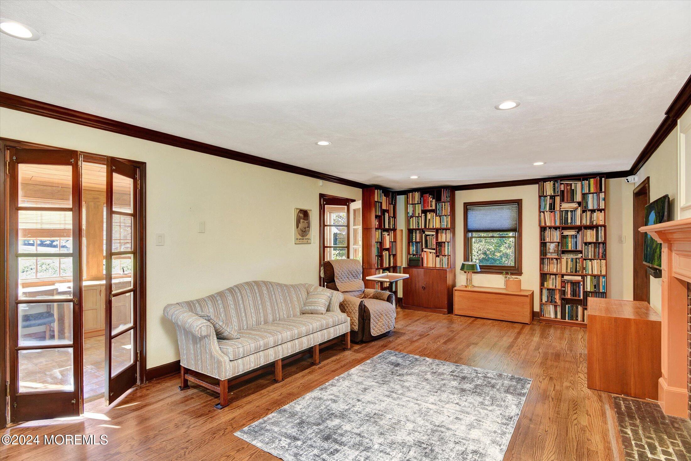 23 Highwood Road