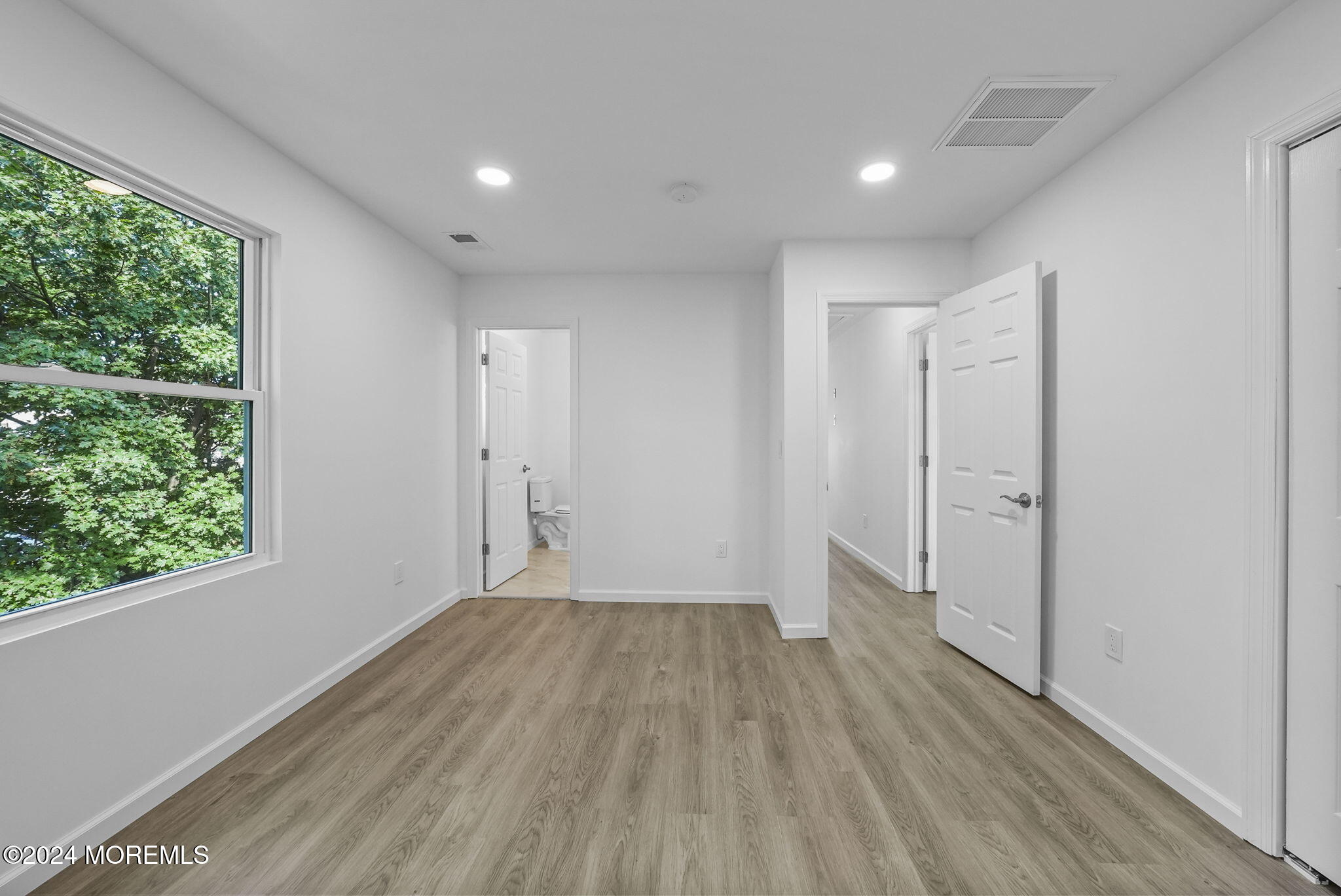 25 Sunset Place