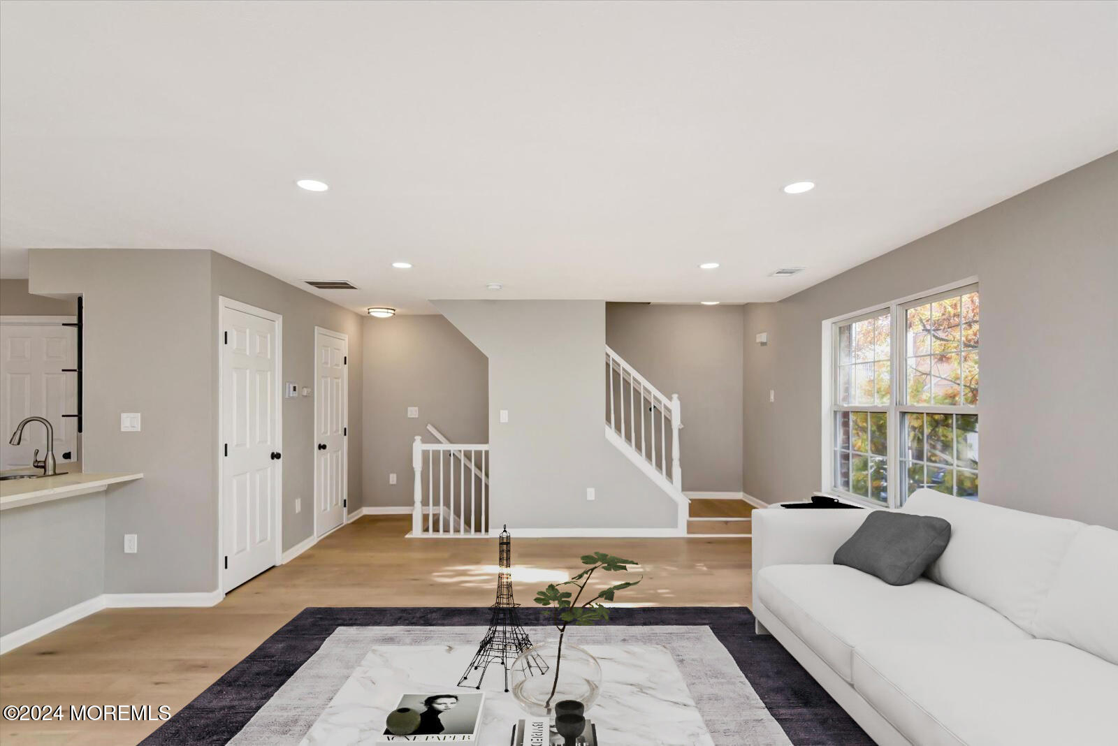 161 W Market Street, 1412