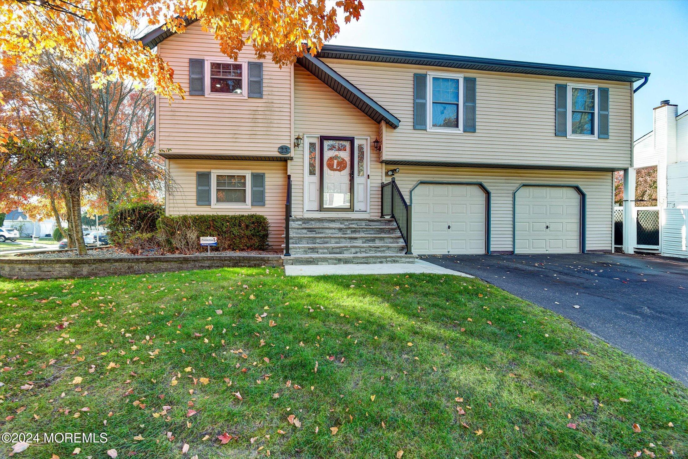 23 Sweetbriar Trail