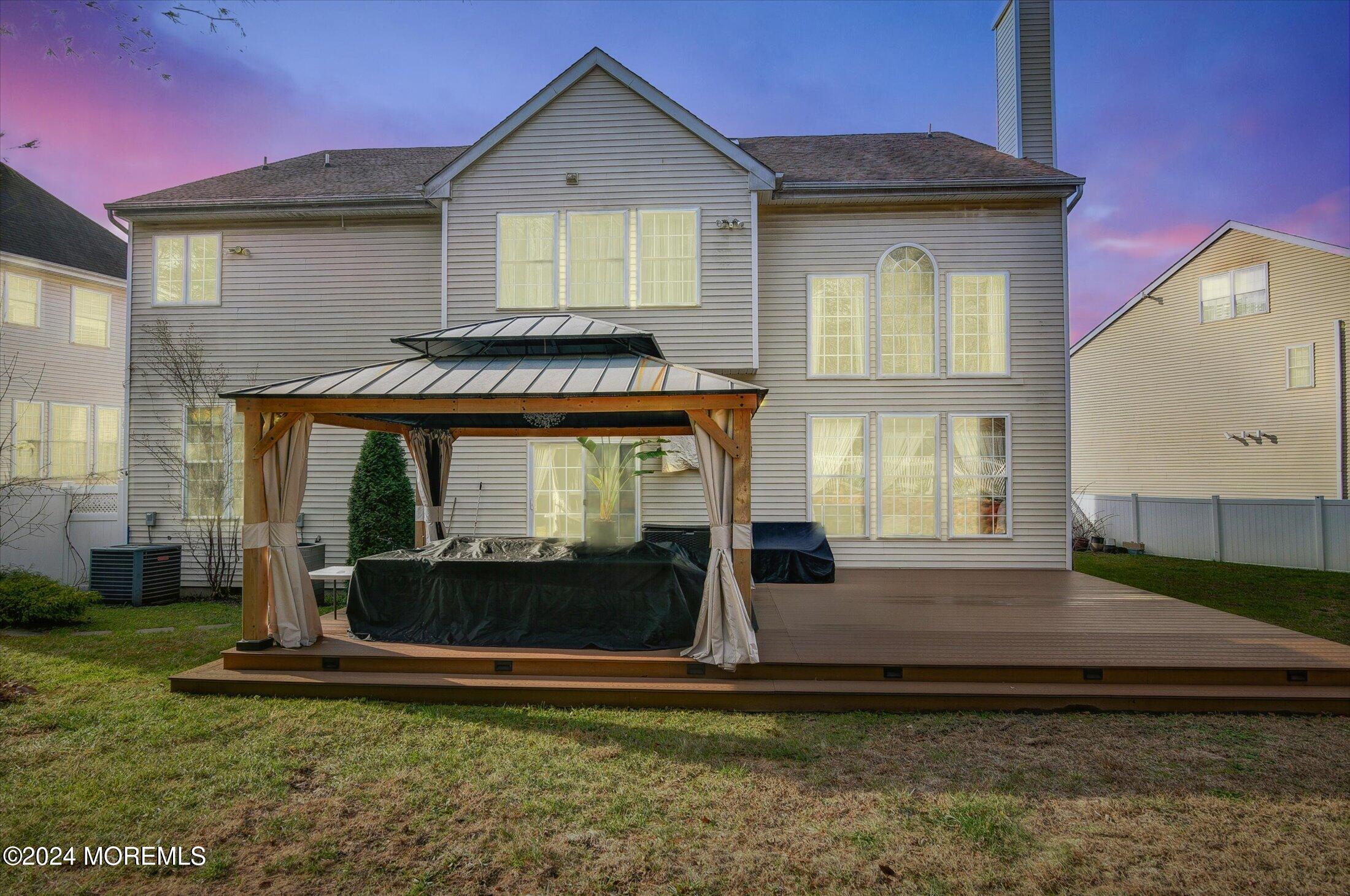 7 Rockspray Court
