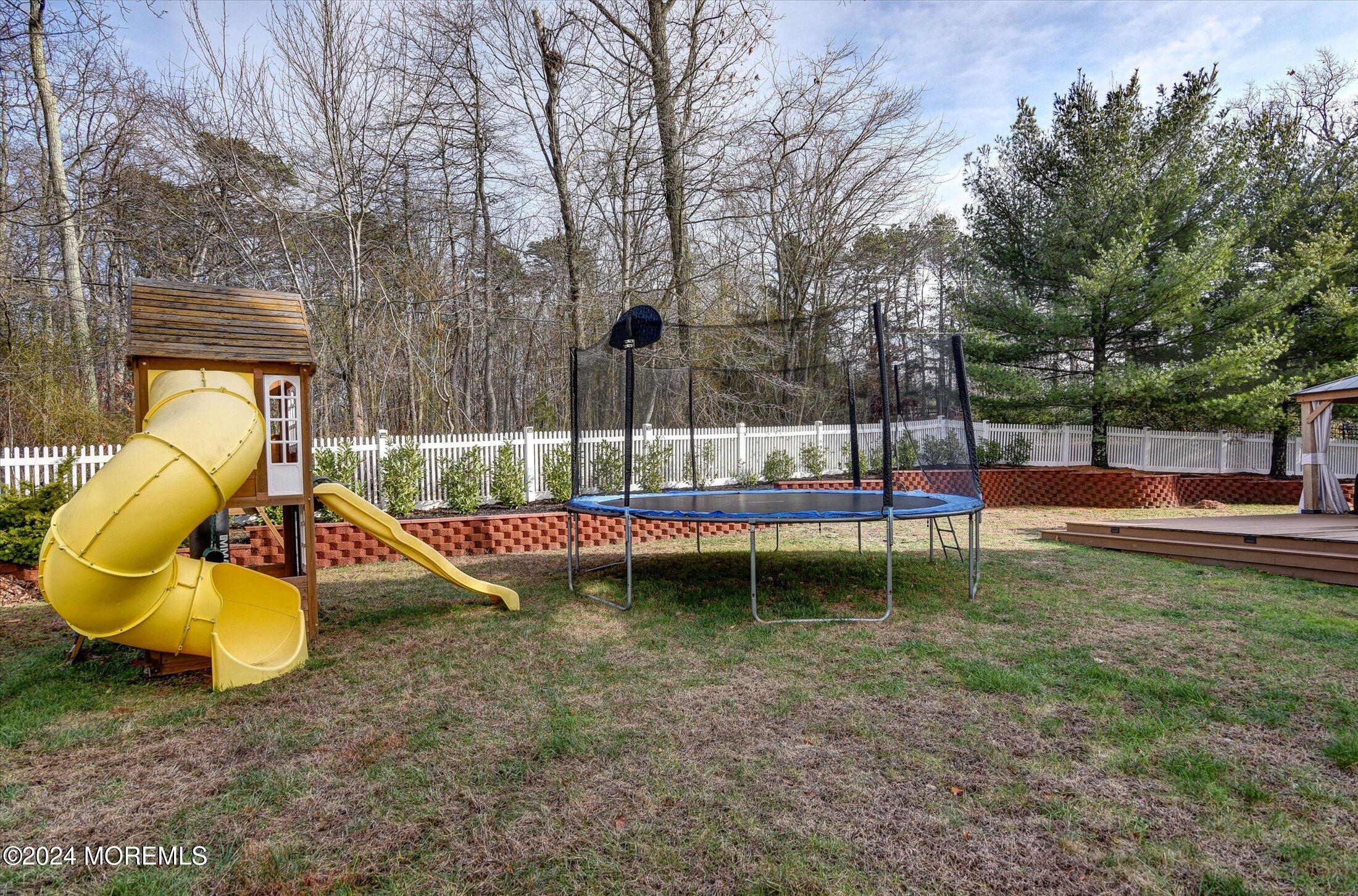 7 Rockspray Court