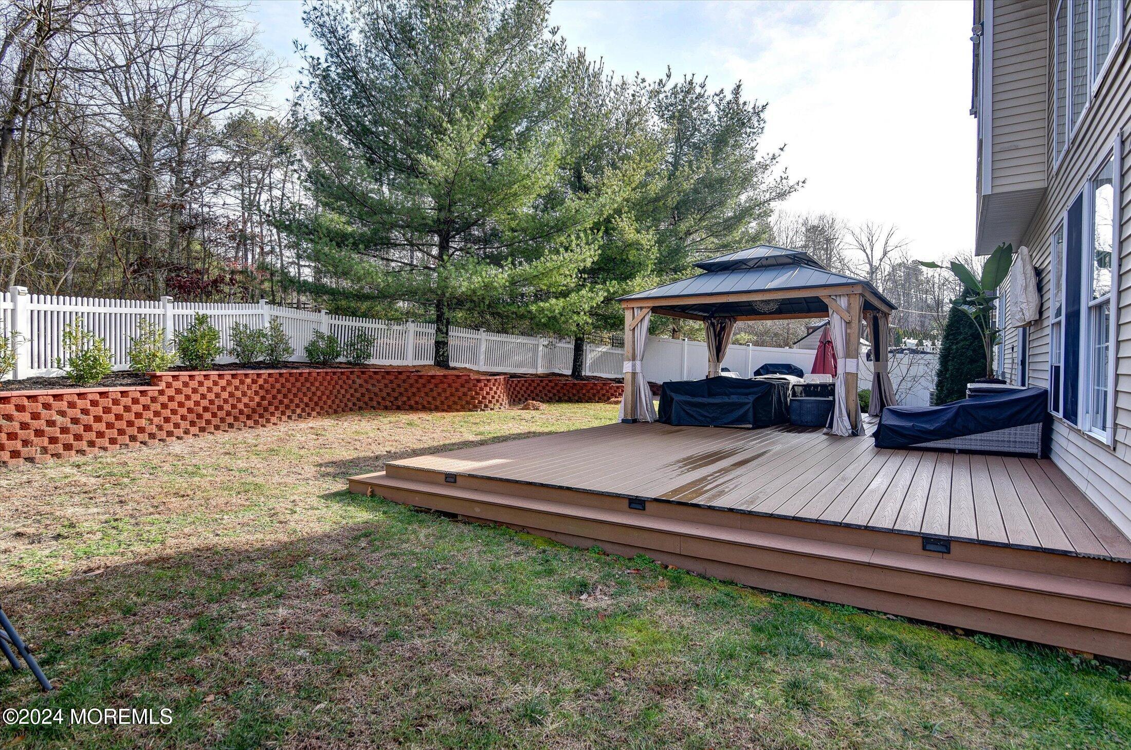 7 Rockspray Court