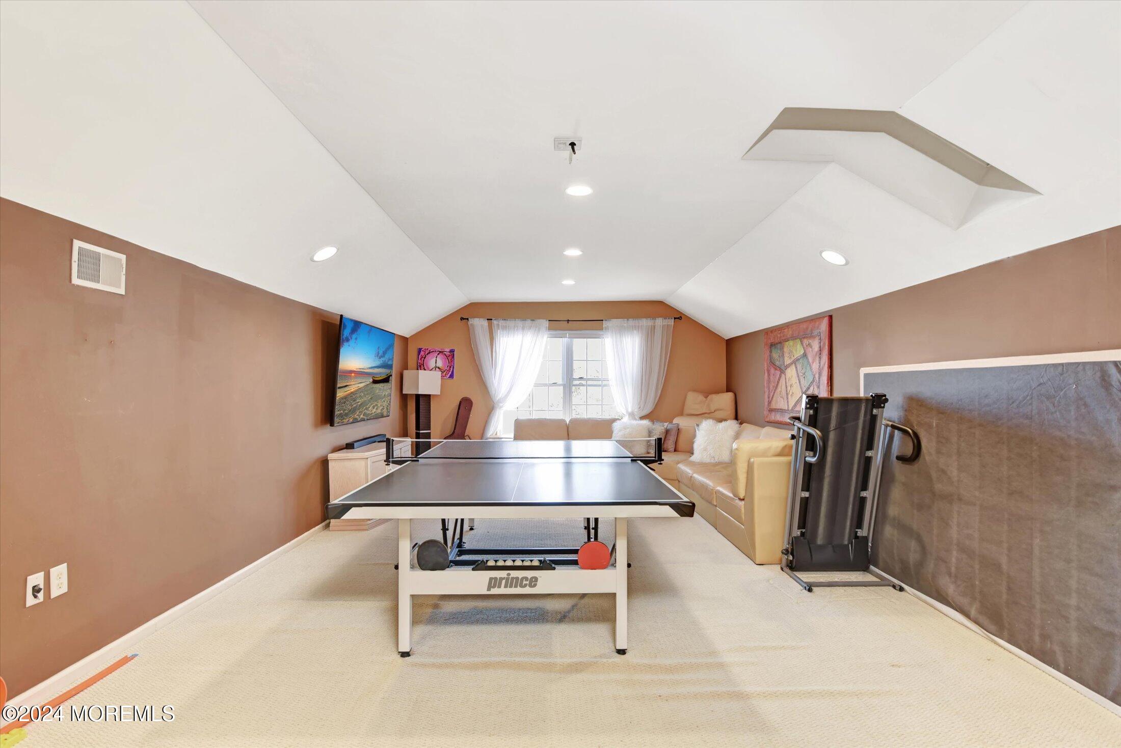 7 Rockspray Court