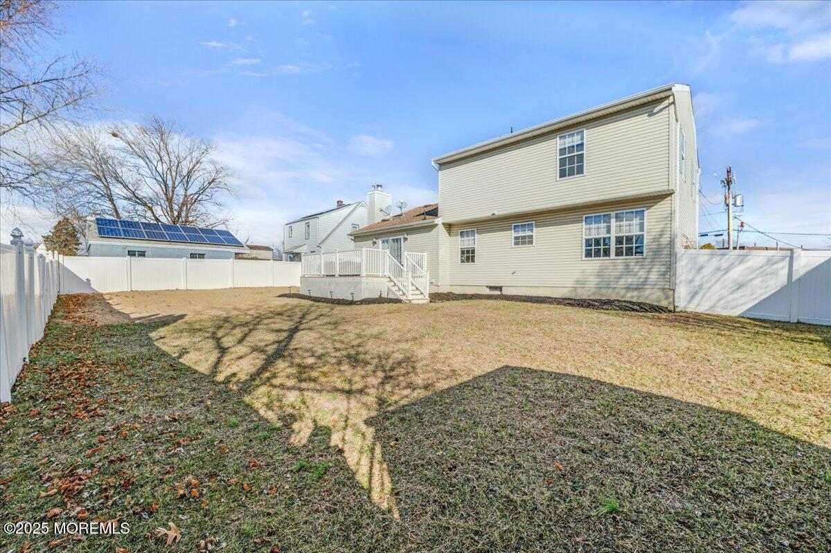 7 Harding Avenue