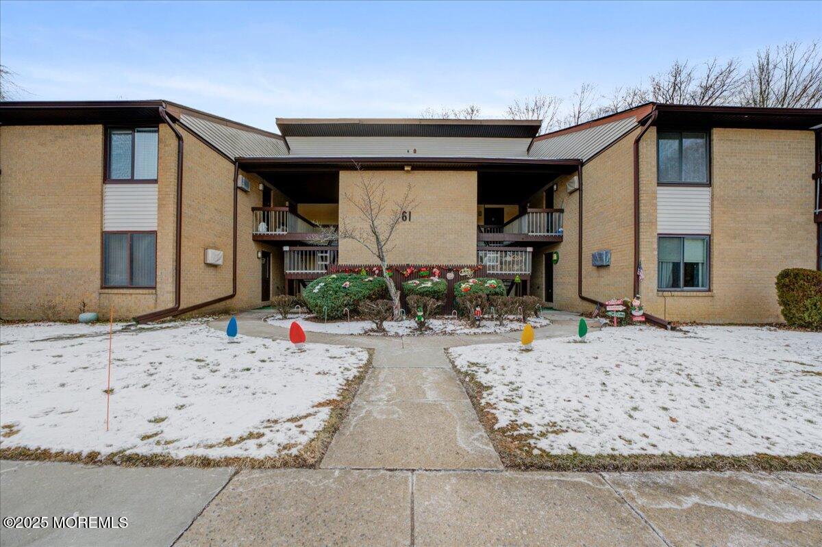 61 Amberly Drive G