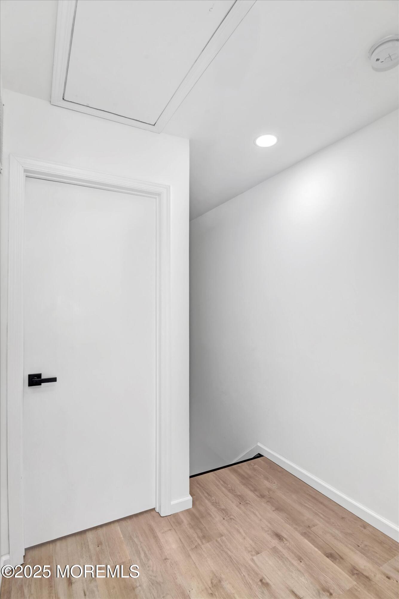 81 Sawmill Road, 573