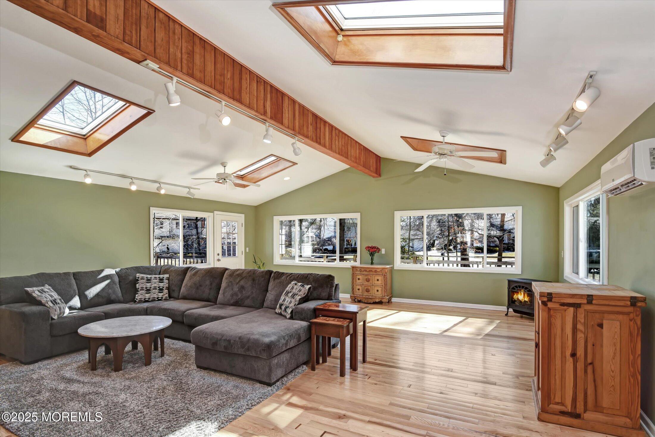 7 Mccue Road