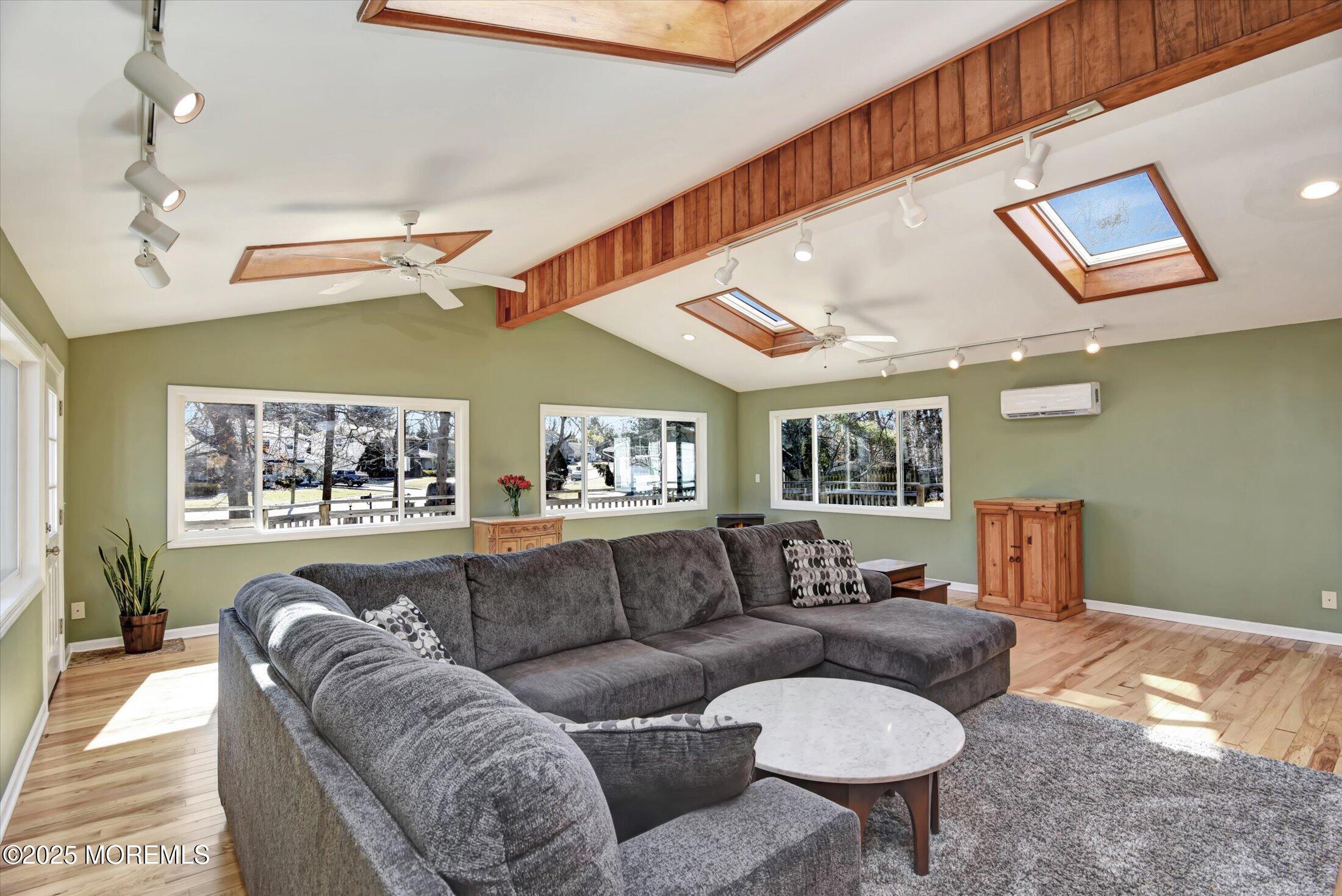 7 Mccue Road